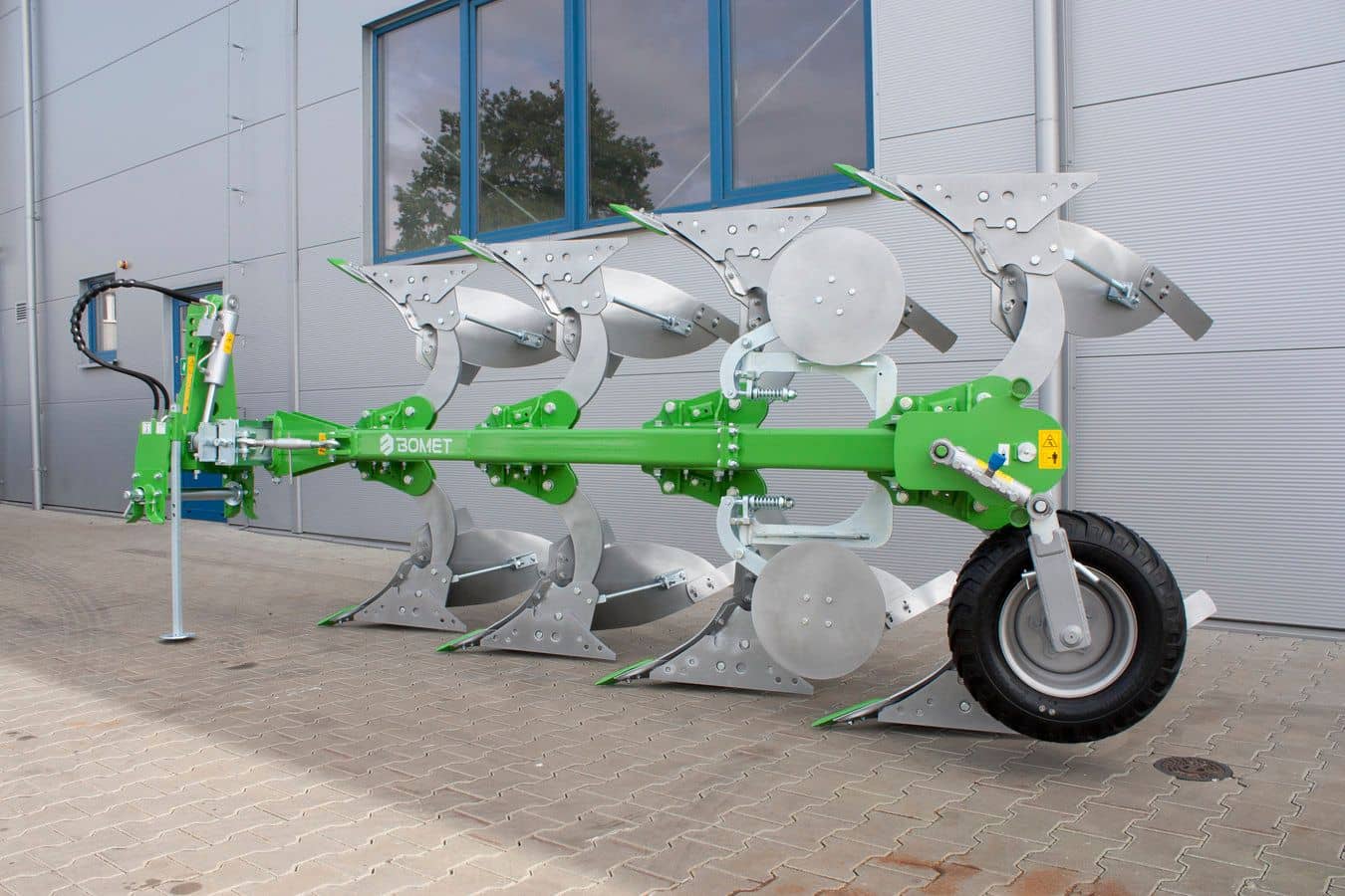 Produktbild 4 för Bomet 4-Skärig Växelplog Leo_2_image