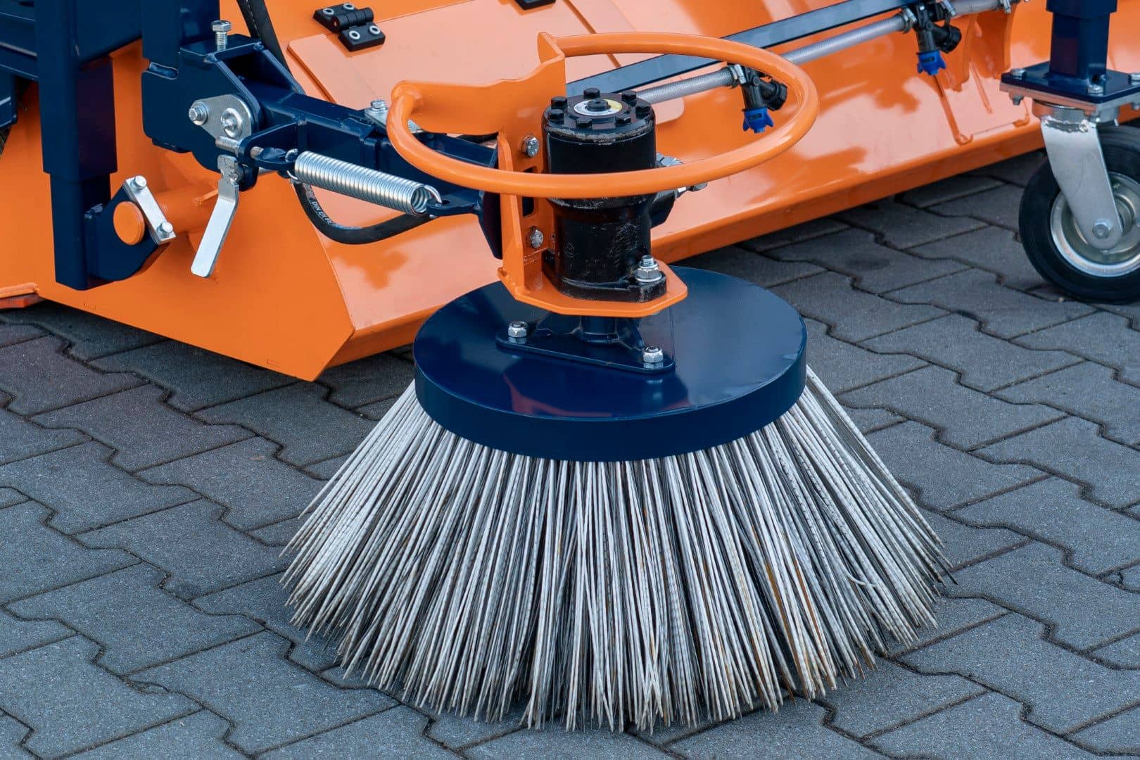 Produktbild 2 för FK Sopmaskin L30 2300mm_0_image