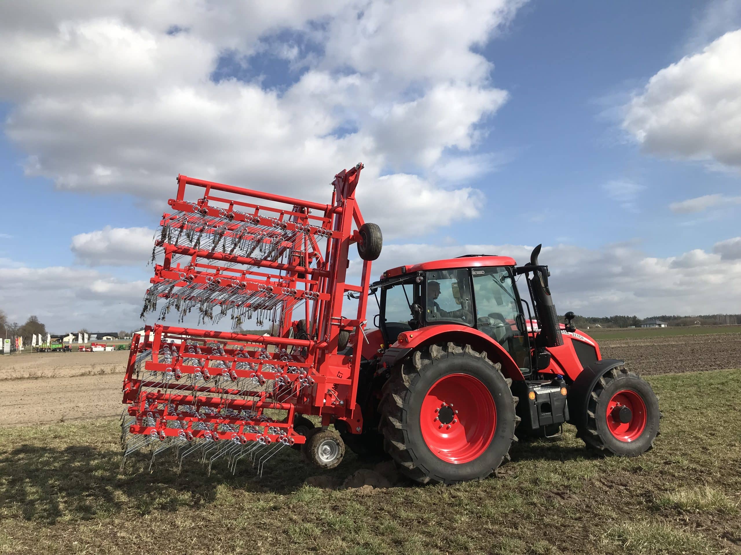 Produktbild 4 för Jarmet Ogräsharv 9m_2_image