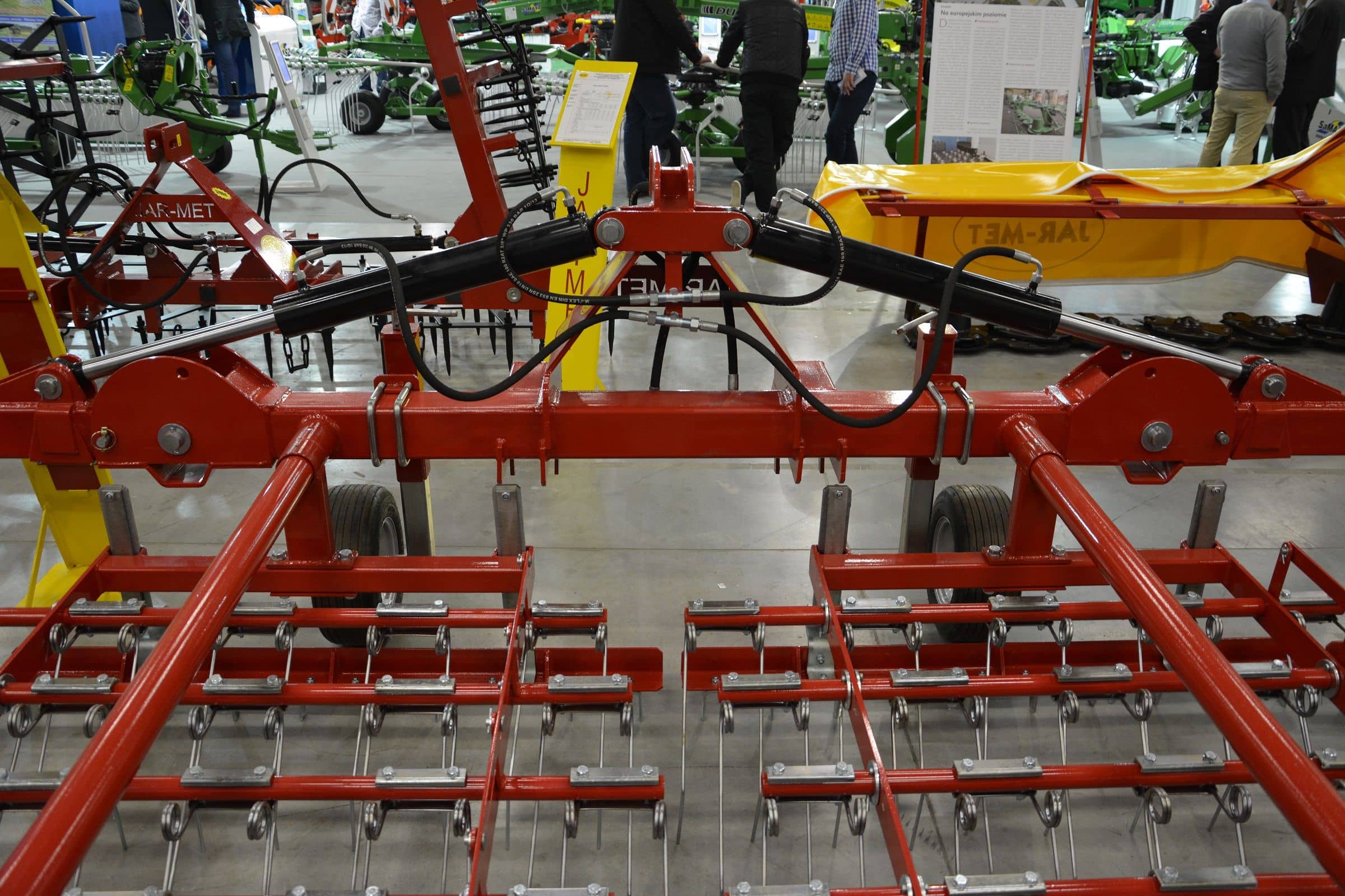 Produktbild 5 för Jarmet Ogräsharv 6m_3_image