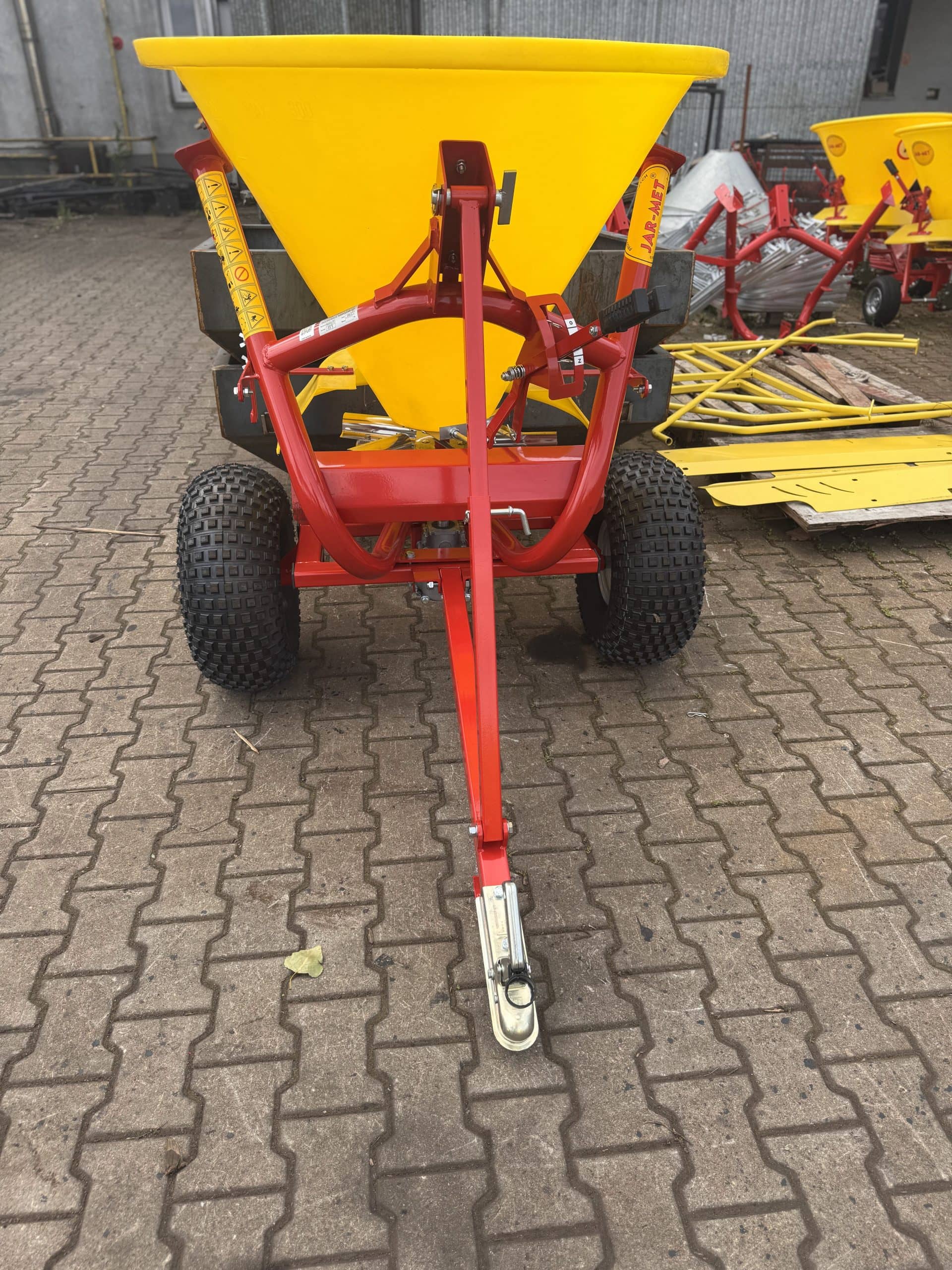 Produktbild 2 för Jarmet Spridare 650l Drag_0_image